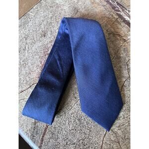 THE TIE BAR Men’s Navy Blue Classic Textured Herringbone Tie
